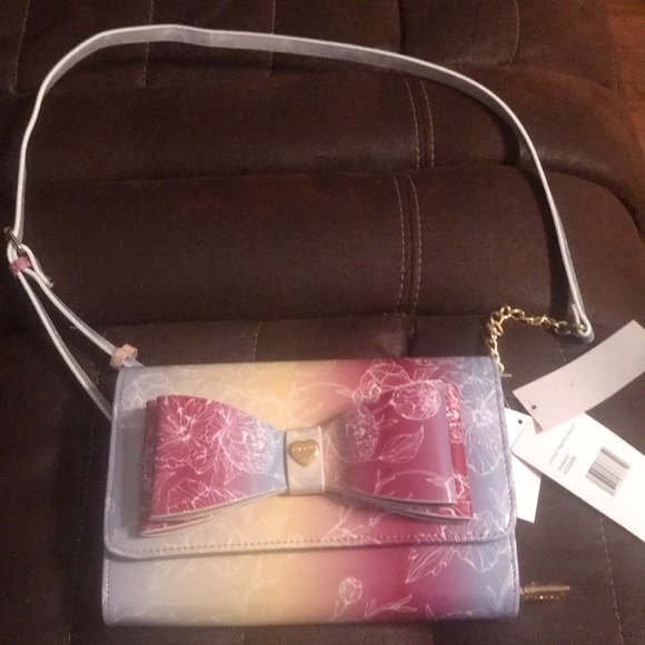 NWT Betsey Johnson Wallet/Purse - Picture 1 of 11